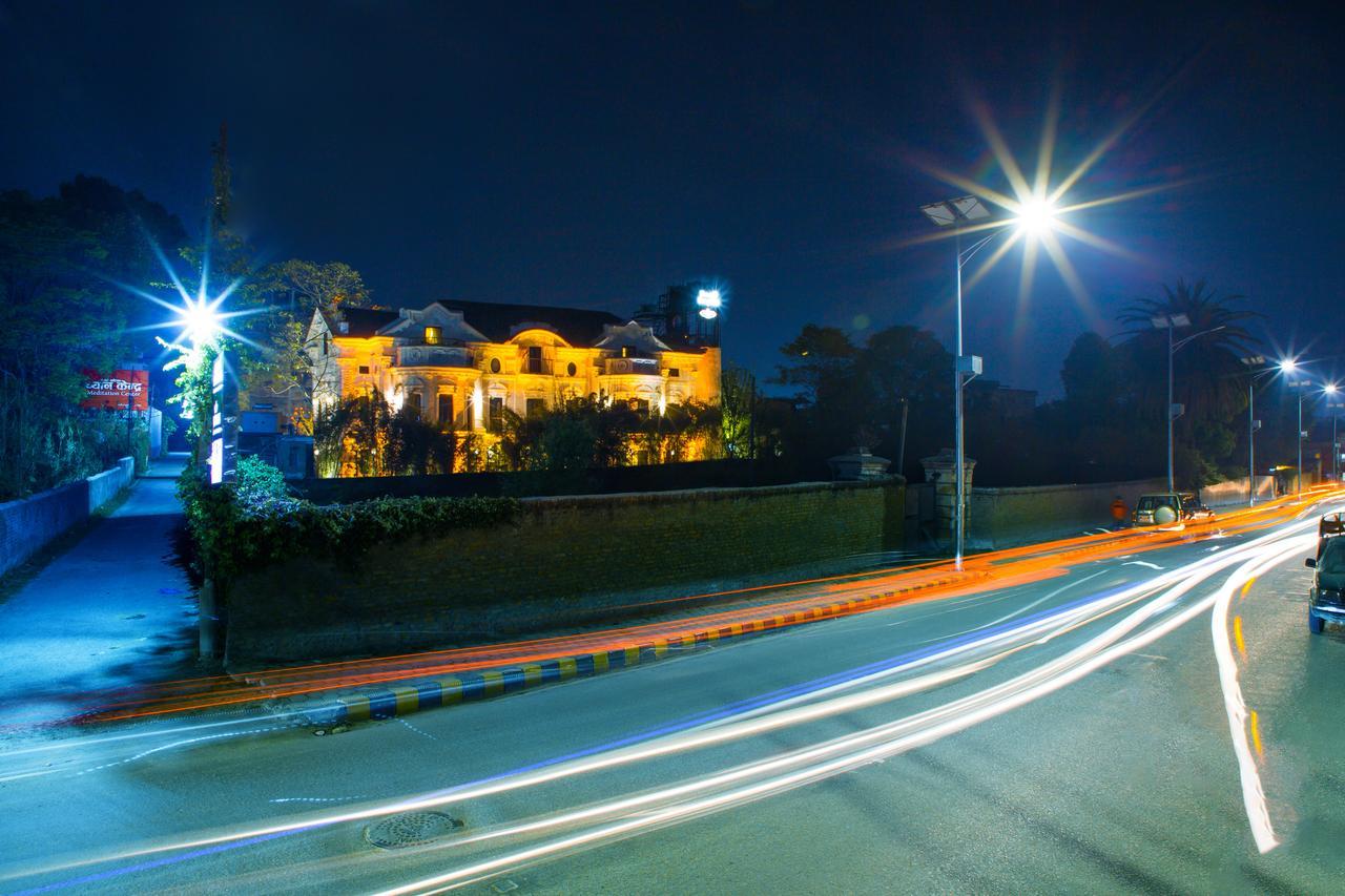 Royal Empire Boutique Hotel Catmandu Exterior foto